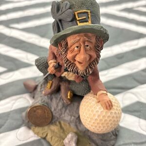 Charming Leprechaun Golf Figurine